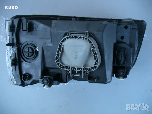 Дясен фар за бус WV t5, снимка 10 - Части - 49225073