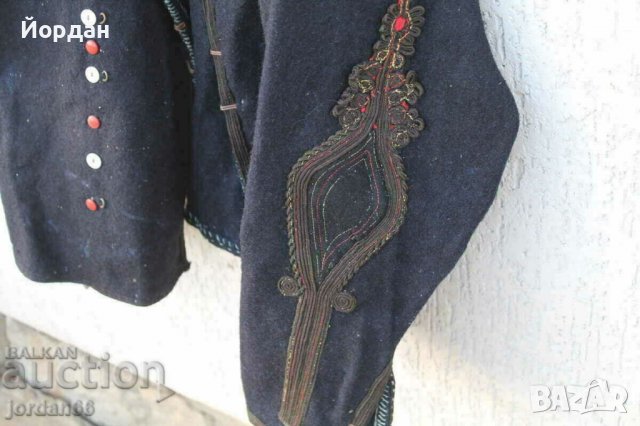 Вълнена дреха, снимка 3 - Антикварни и старинни предмети - 39800017