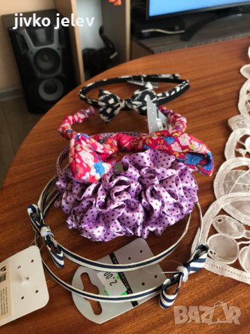 Диадеми за коса