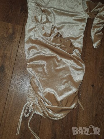 Рокля плюш, снимка 4 - Рокли - 42982584