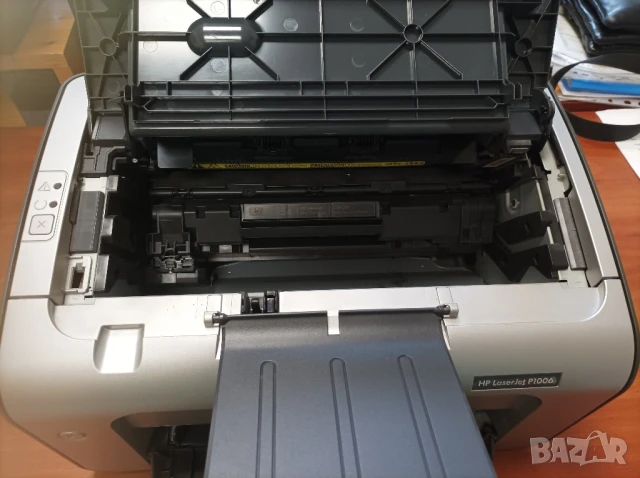 Компактен лазарен HP - P1006, снимка 2 - Принтери, копири, скенери - 50724401