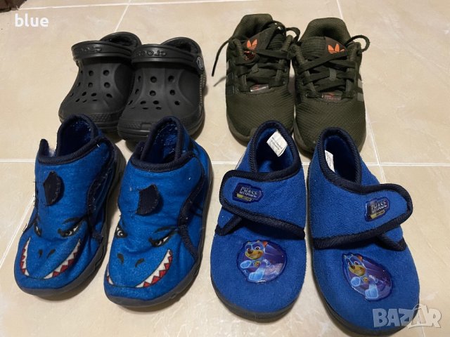 4 чифта обувки, снимка 1 - Детски пантофи - 39243626