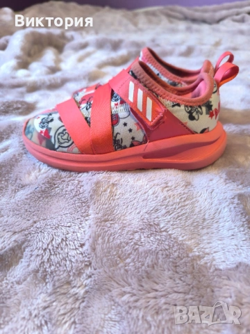 Детски маратонки Adidas, снимка 4 - Детски маратонки - 53102385