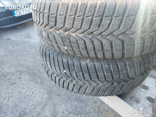 2бр зимни гуми VREDESTEIN 195/65/15, снимка 2 - Гуми и джанти - 48401699