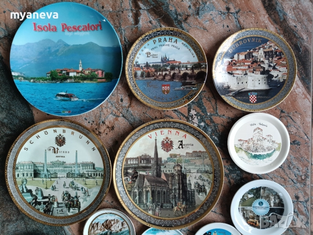 Колекция от порцеланови , декоративни,  сувенирни чинии от различни  градове и забележителности , снимка 2 - Антикварни и старинни предмети - 52869409