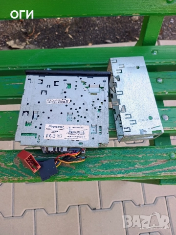 Радио за кола CD/USB, снимка 2 - Радиокасетофони, транзистори - 52528488