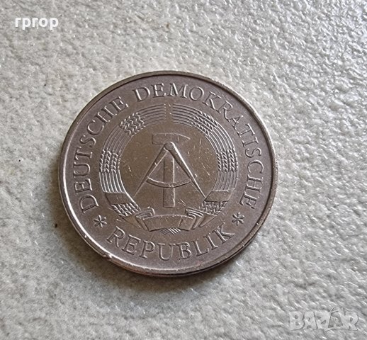 Монета. Германия. 5 марки. ГДР .20 години от създаването на ГДР, снимка 6 - Нумизматика и бонистика - 38264283