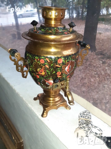 Невероятен стар руски ръчно рисуван самовар с печат