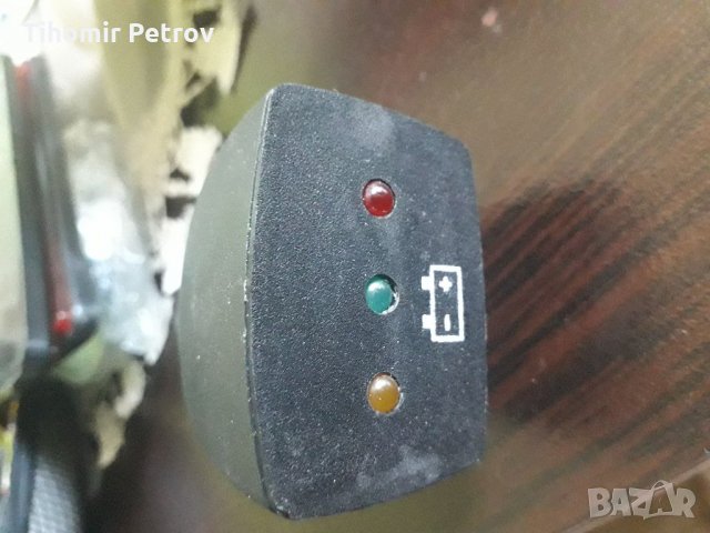 Волтметър 12в, снимка 2 - Аксесоари и консумативи - 33492682