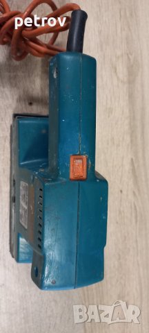 Вибрационна шлайфмашина Black-Decker- DN41, снимка 4 - Други инструменти - 38162674