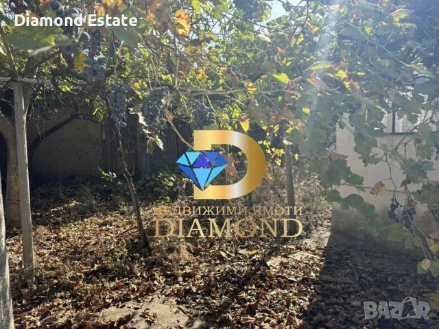 Едноетажна къща в село Искра, общ. Първомай, снимка 6 - Къщи - 51565224