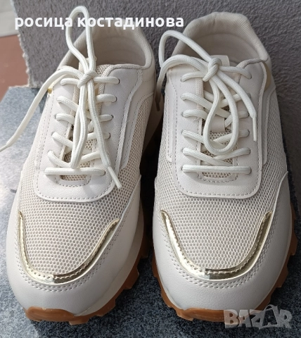 Дамски бежови обувки Sinsay, снимка 2 - Маратонки - 51543935