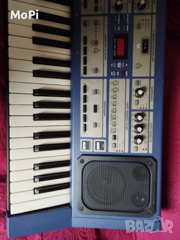 ROLAND EG-101 groove синтезатор, снимка 2 - Синтезатори - 43535392
