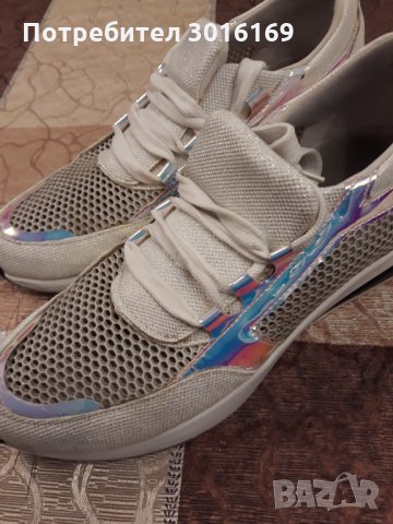 бели маратонки , снимка 2 - Маратонки - 32697286