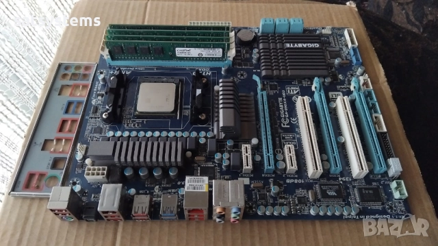 Дънна платка Gigabyte GA-990XA-UD3 Socket AM3+ CPU+FAN+RAM, снимка 2 - Дънни платки - 52592214