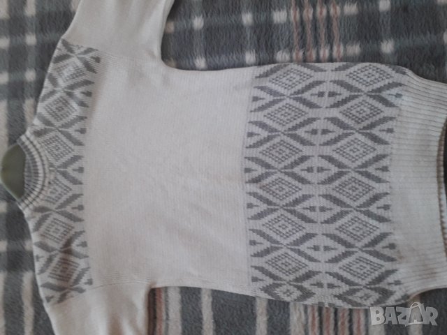 Блузон бяло и сиво нов S - М, снимка 3 - Блузи с дълъг ръкав и пуловери - 27606818