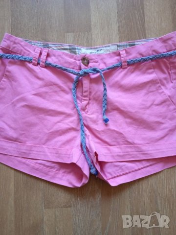 Розови къси панталони, снимка 3 - Къси панталони и бермуди - 32730409