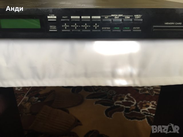 Roland GR-50 синтезатор за китара, снимка 3 - Синтезатори - 27198608