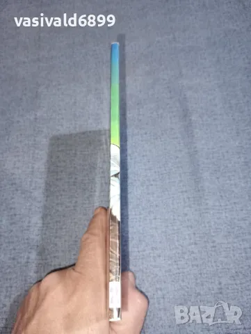 Шарл Улмон - Между сърцето и плътта , снимка 2 - Художествена литература - 47380423