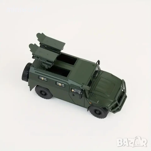 ГАЗ 233036 ”Тигр” - мащаб 1:64 на LCD Models моделът е нов в кутия, снимка 3 - Колекции - 50504683