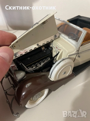 Метален модел на ретро автомобил, снимка 8 - Антикварни и старинни предмети - 53253581