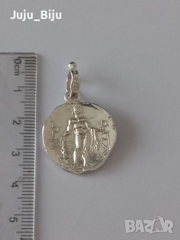 Нов сребърен двулицев медальон. , снимка 2 - Колиета, медальони, синджири - 40844596