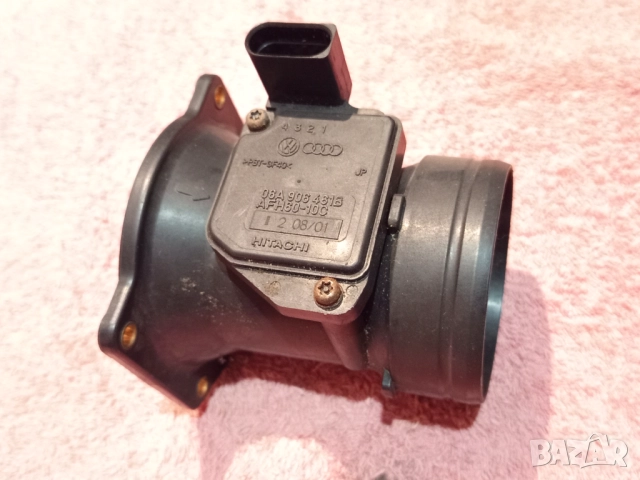 Дебитомер HITACHI за AUDI VW Seat Skoda - 1.6 бензин 8V, снимка 4 - Части - 51706418