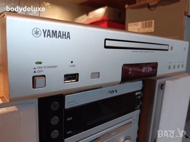 YAMAHA CD-1330 компакт диск плейър