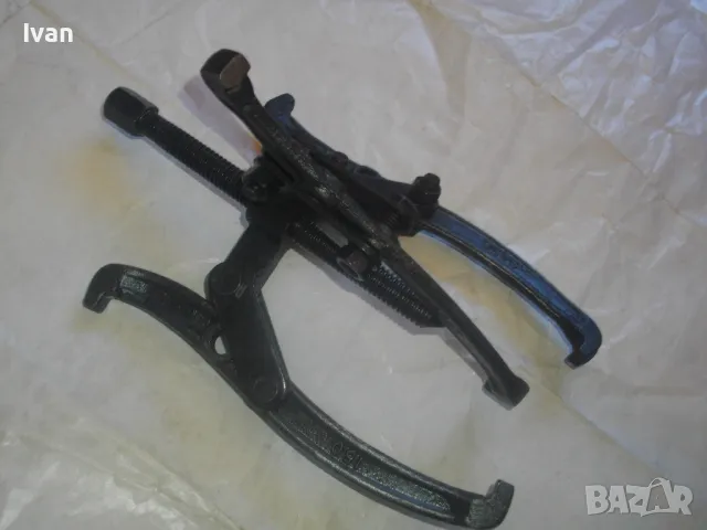 Немска Голяма СТАРО КАЧЕСТВО РЪЧНА СКОБА ТРИРАМЕННА ЗА ВАДЕНЕ НА ЛАГЕРИ 6 инча-15,24см, снимка 5 - Други инструменти - 47506972