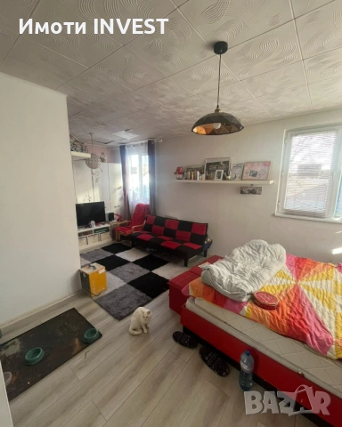 Етаж от къща в района на Пазара – имот с възможности за разширяване. №27138, снимка 5 - Етаж от къща - 53120792