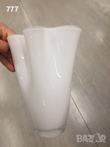 Ваза, снимка 5 - Вази - 43931454