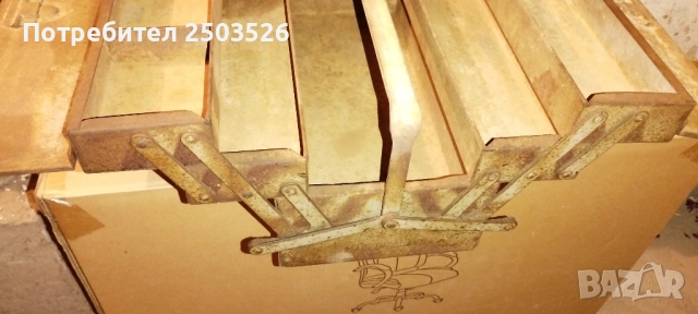 Стара метална кутия за инструменти, снимка 2 - Антикварни и старинни предмети - 52918752