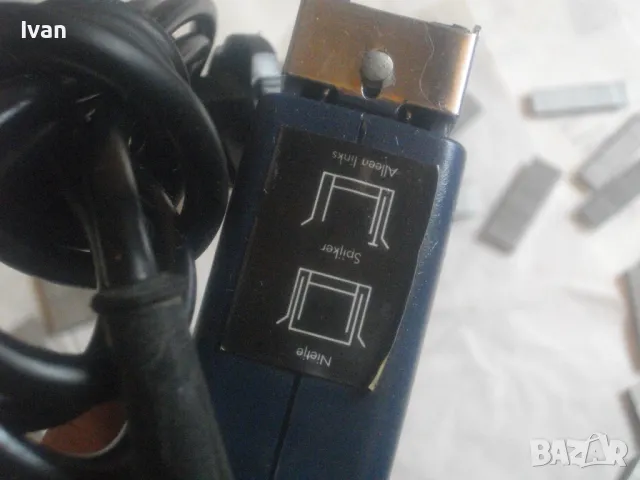 Холандски оригинал ЕЛЕКТРИЧЕСКИ ТАКЕР КОМБИНИРАН СКОБА ПИРОН ИГЛА ДО 16мм Като нов TOP CRAFT TET 200, снимка 9 - Други инструменти - 47761486