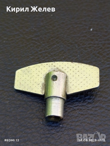 Стар рядък ключ за часовник, музикална кутия,играчка за КОЛЕКЦИЯ 40791, снимка 2 - Други ценни предмети - 51525381