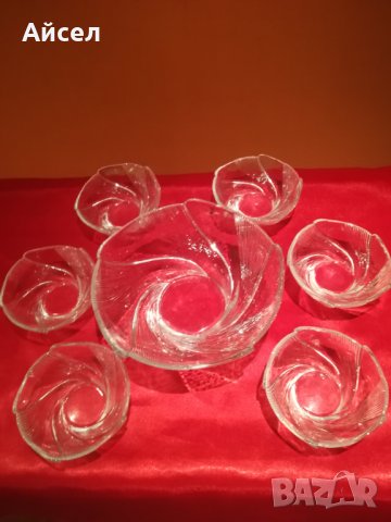 Комплект стъклени купи- 1 голяма и 6бр. малки, снимка 8 - Сервизи - 30962118