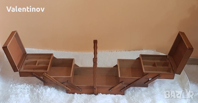 Стапинна дървена разтегателна кутия