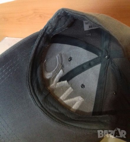 Шапка с козирка NYC, снимка 5 - Шапки - 38450974