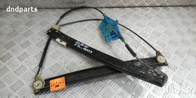 Стъклоповдигач Audi A4 B7 2005г.(преден десен)	