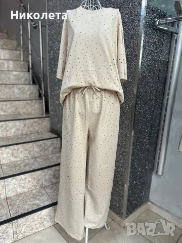 Комплект с камъчета 