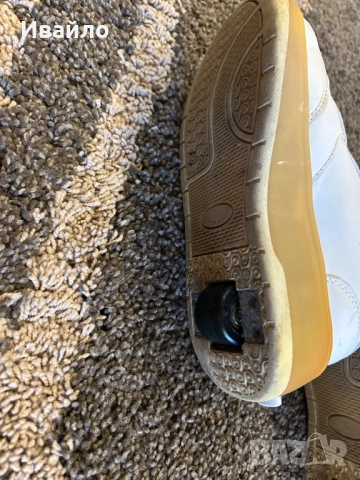 Детски момичешки маратонки SKATE с колело вградено в подметката, снимка 4 - Детски маратонки - 51496551