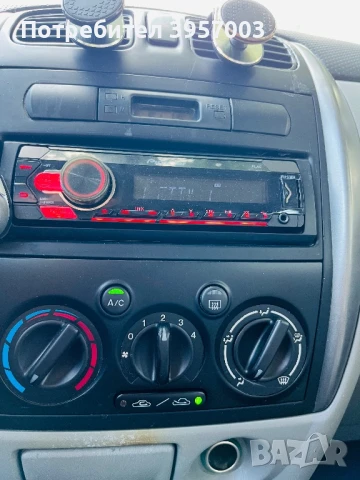 ПРОДАВА СЕ Mazda Premacy Бензин/ГАЗ, снимка 17 - Автомобили и джипове - 51376729