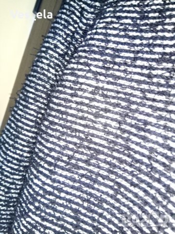 страхотна плътна блуза с джобче черно и бяло Calvin Klein, снимка 2 - Блузи с дълъг ръкав и пуловери - 27969506