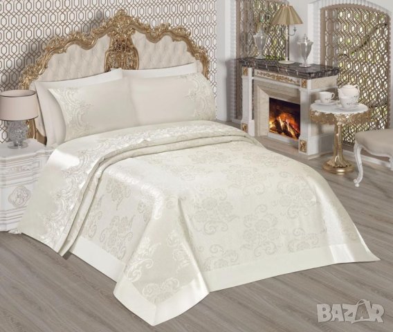 Луксозни покривки за легло с долен чаршаф и 4 калъфки, снимка 6 - Спално бельо - 42961157