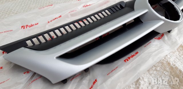 Маска решетки спойлер лайсни в предна броня Vw Golf 5 Plus, снимка 9 - Части - 34151301