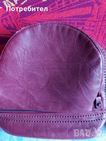 Дамска кожена раница, снимка 2 - Раници - 47666675