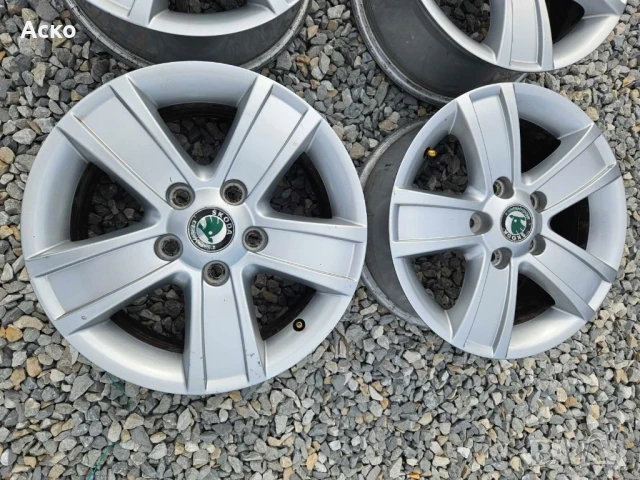 5x112..15.цола 6.5j ET50 ОРГИНАЛНИ Шкода , снимка 2 - Гуми и джанти - 50619161