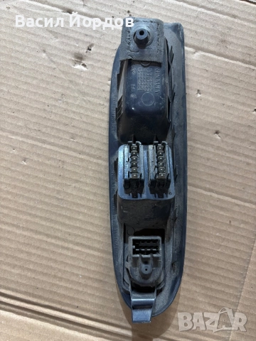 Бутони Ел стъкла и Ел огледала за Рено Клио / Clio 2 / бутон Ел Стъкла / Бутон ел огледала, снимка 2 - Части - 52451489