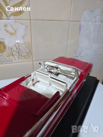 Cadillac Eldorado 1959 (1:18), снимка 3 - Колекции - 53143939
