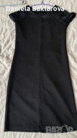 Черна рокля, размер XS, снимка 2 - Рокли - 39044698