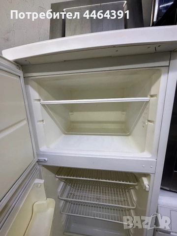 Хладилник WHIRPOOL , снимка 4 - Хладилници - 53317519